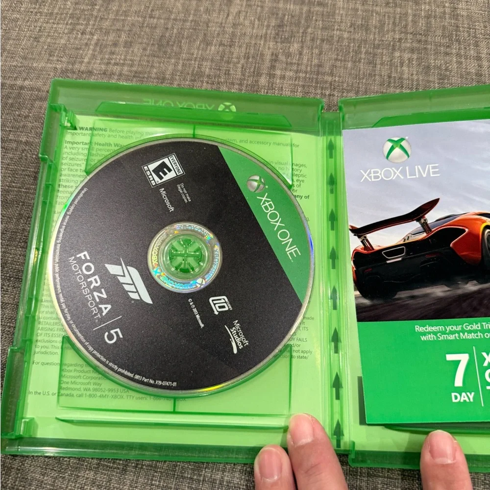 Microsoft Forza Motorsport 5 - Green and Orange Cover